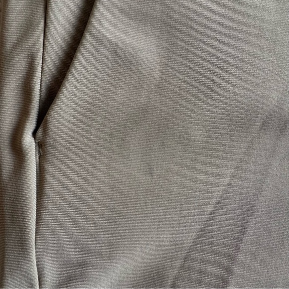 Lululemon Commission Slim Warpstream Pant - Tofino Sands - size 30 - Picture 9 of 11